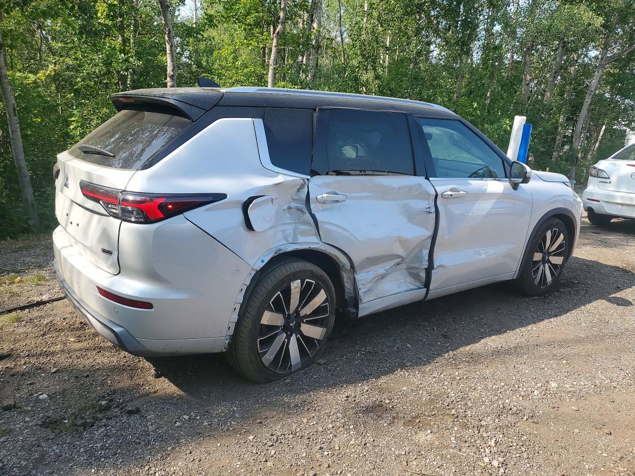 2025 MITSUBISHI OUTLANDER SEL — снимка 3