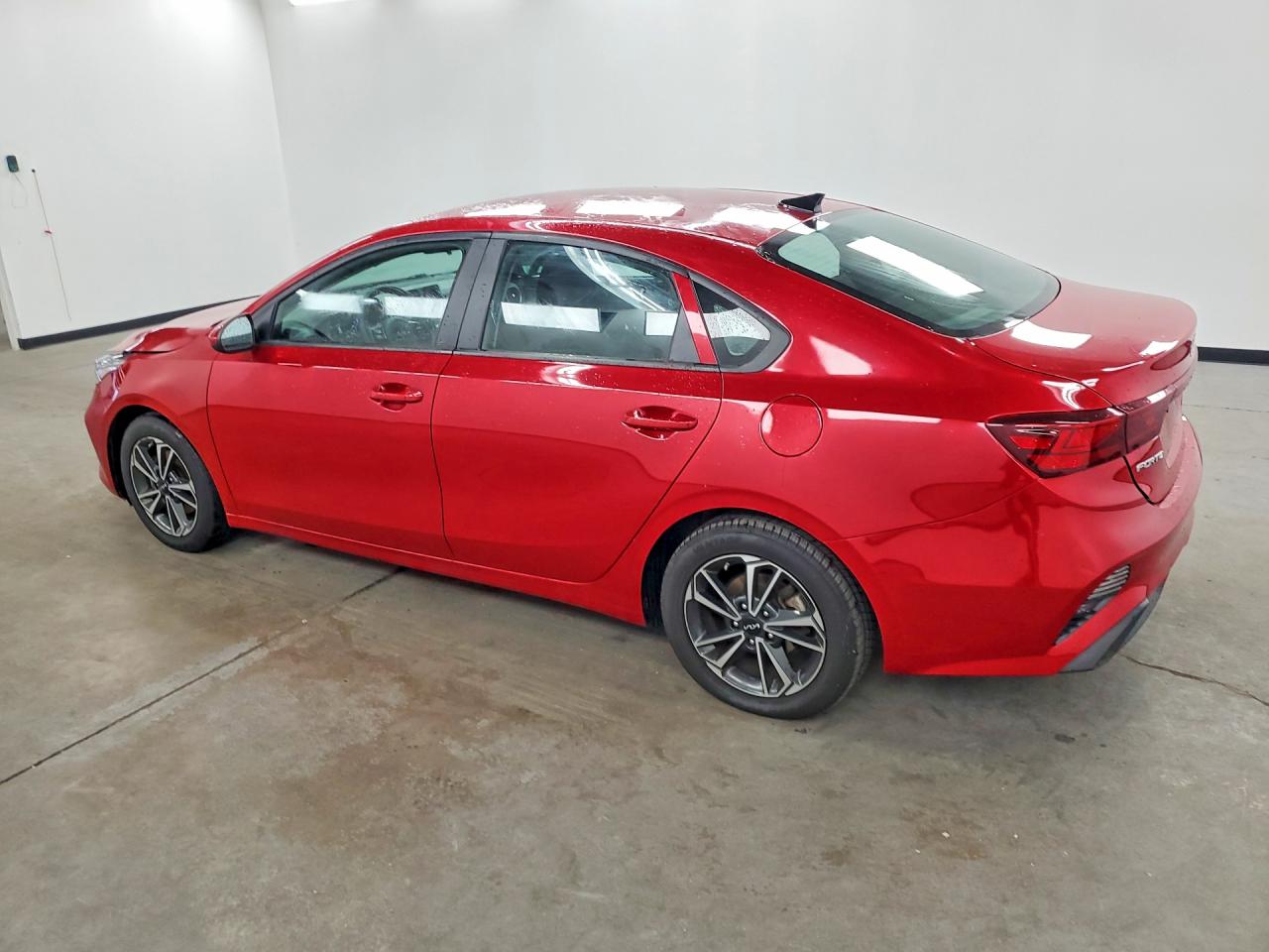 2023 KIA FORTE LXS — снимка 2