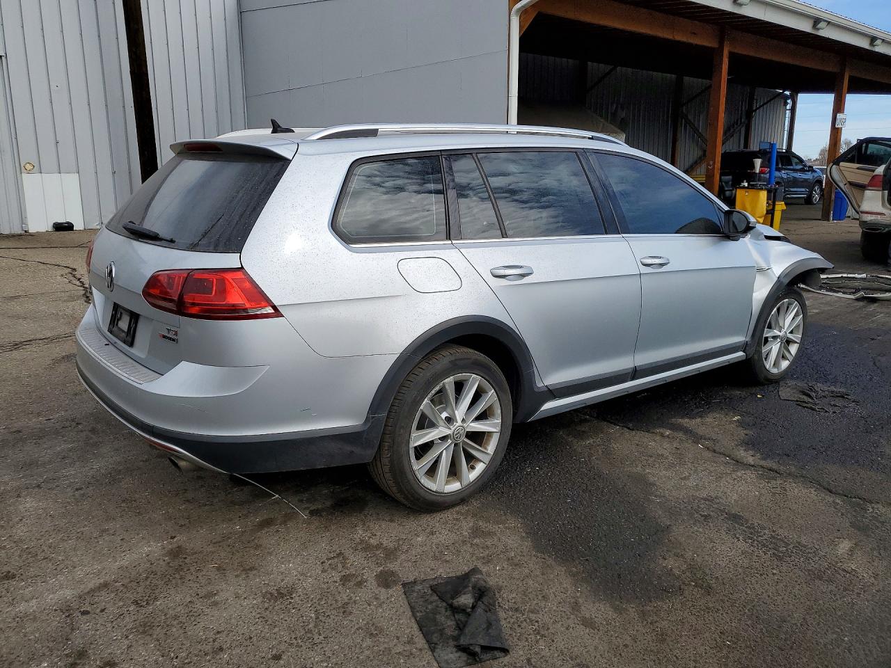 2017 VOLKSWAGEN GOLF ALLTRACK S — снимка 3