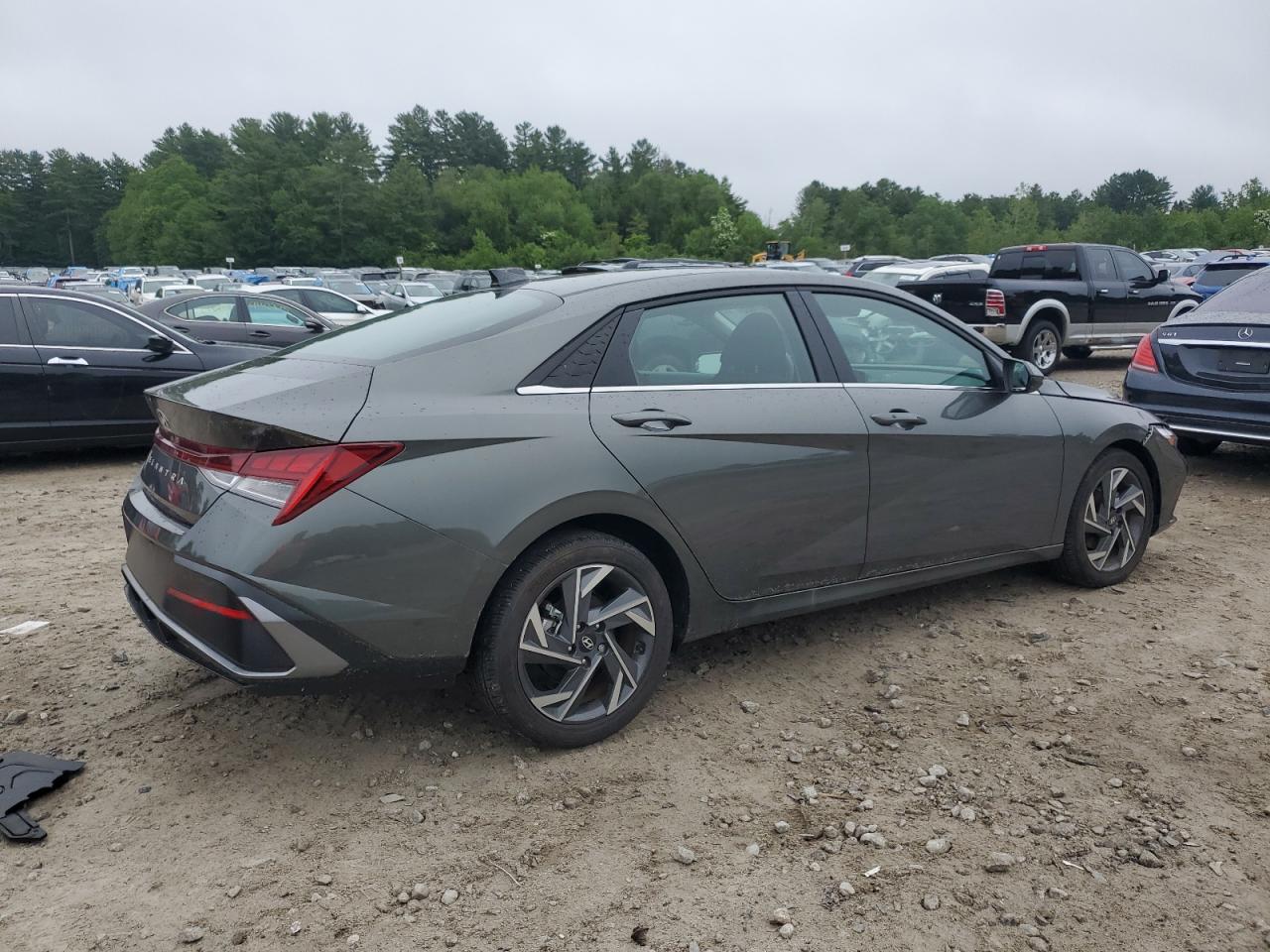 2024 HYUNDAI ELANTRA SEL — снимка 3