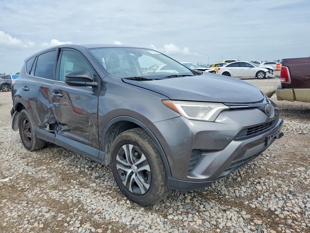 2018 TOYOTA RAV4 LE — снимка 5