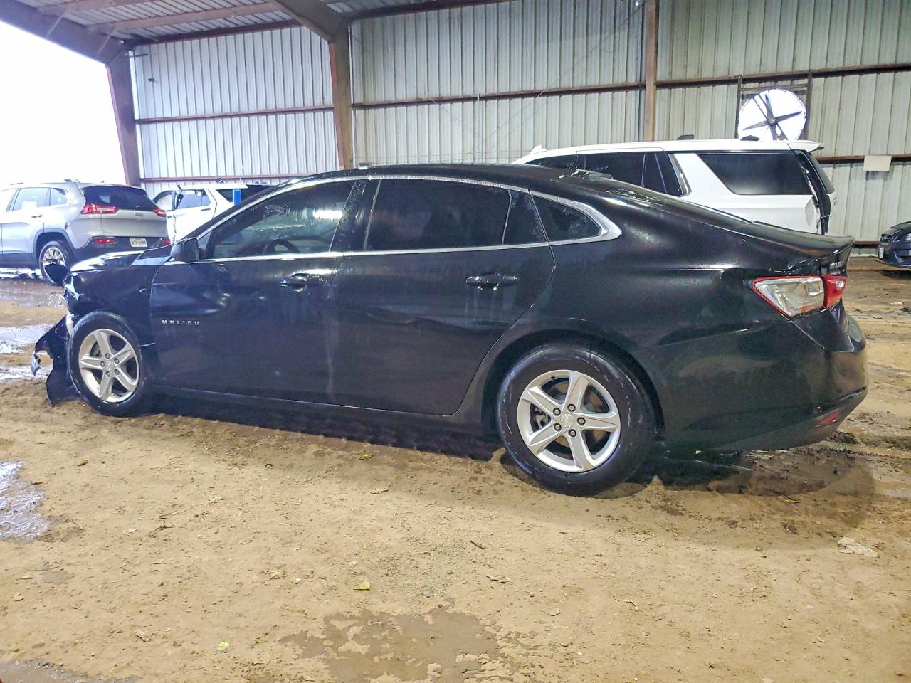 2023 CHEVROLET MALIBU LT — снимка 2