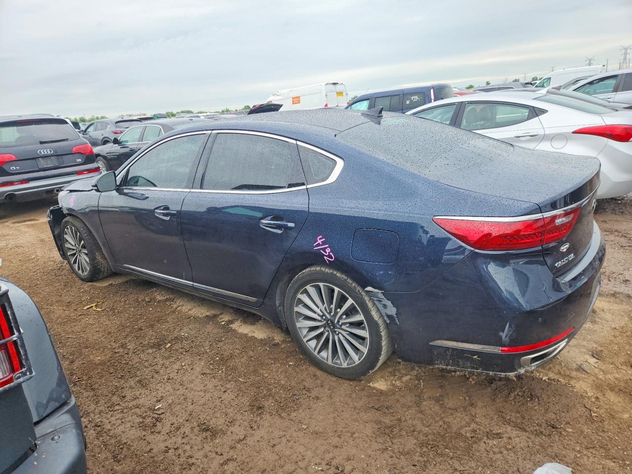 2018 KIA CADENZA PREMIUM — снимка 2