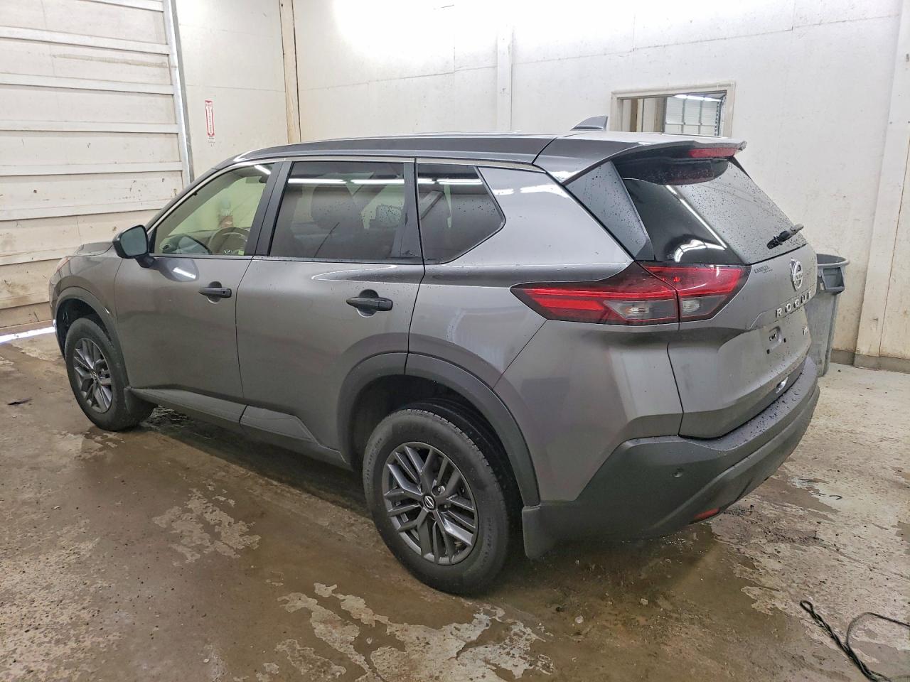 2021 NISSAN ROGUE S — снимка 2