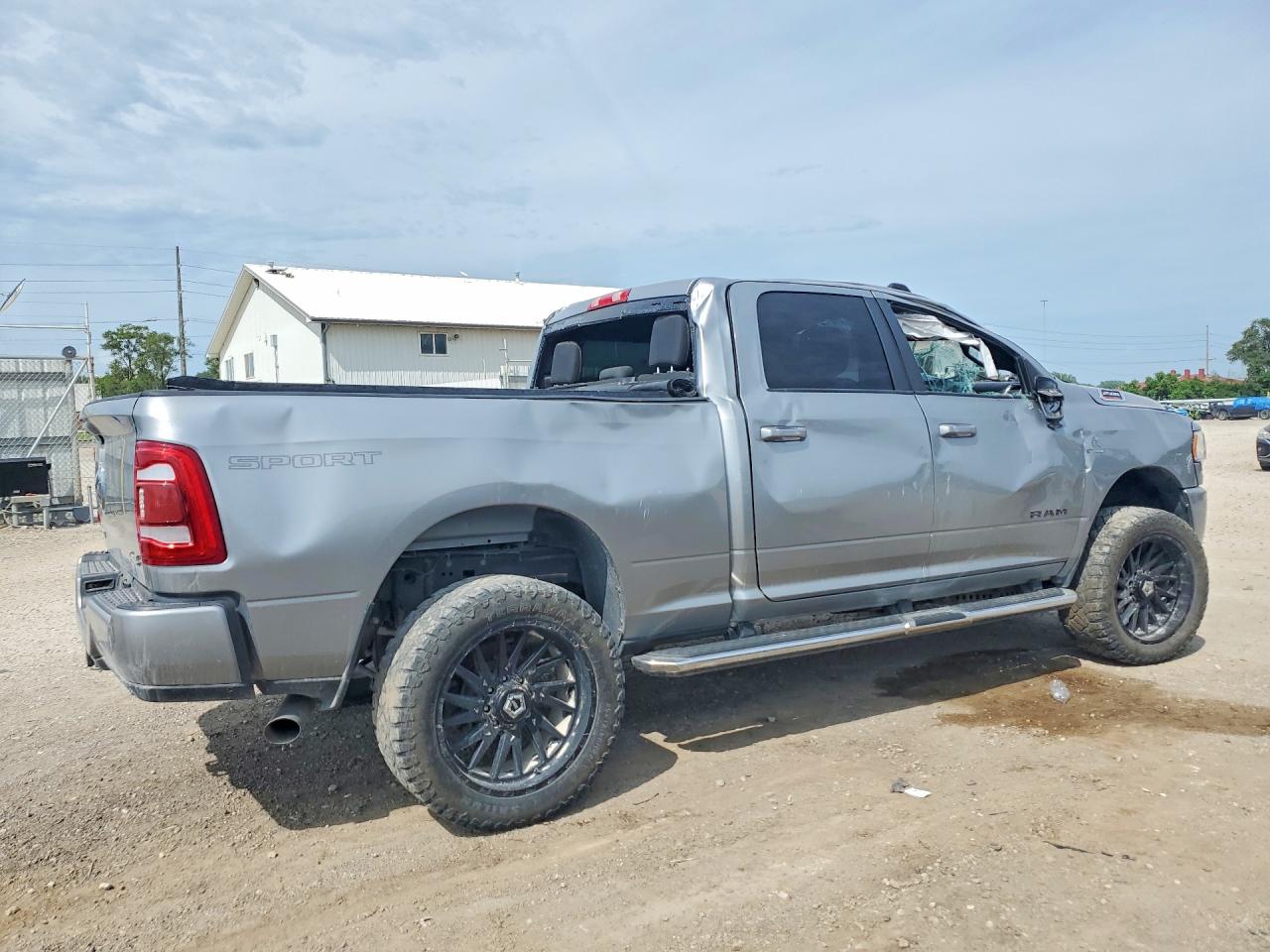 2022 RAM 2500 BIG HORN — снимка 3