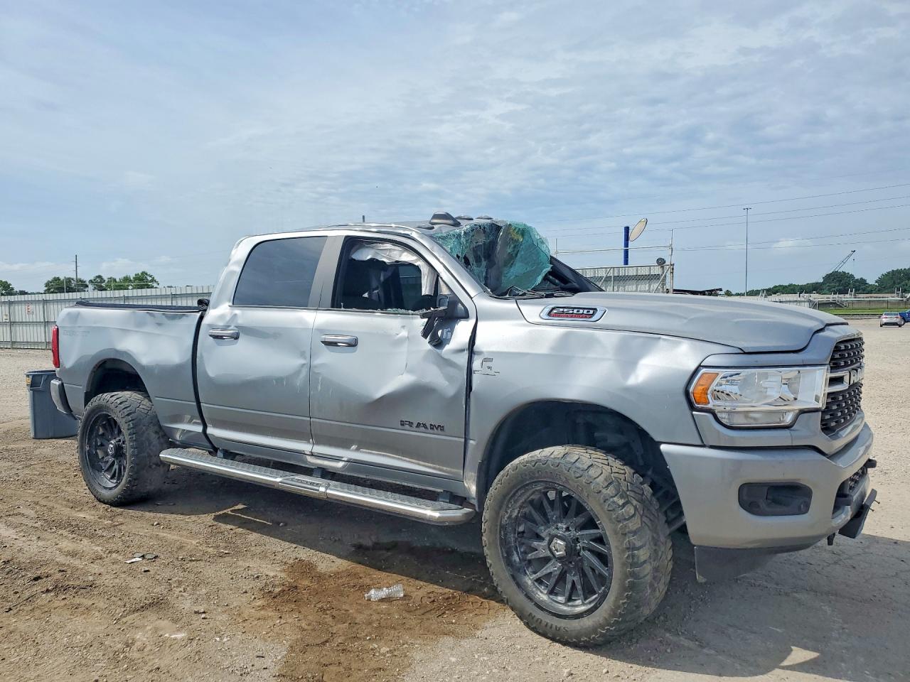 2022 RAM 2500 BIG HORN — снимка 4