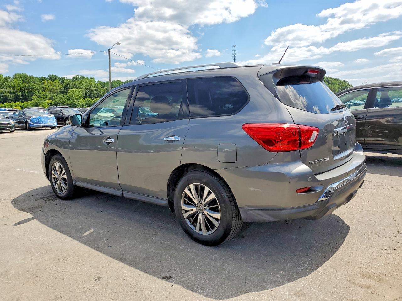 2018 NISSAN PATHFINDER SL — снимка 2
