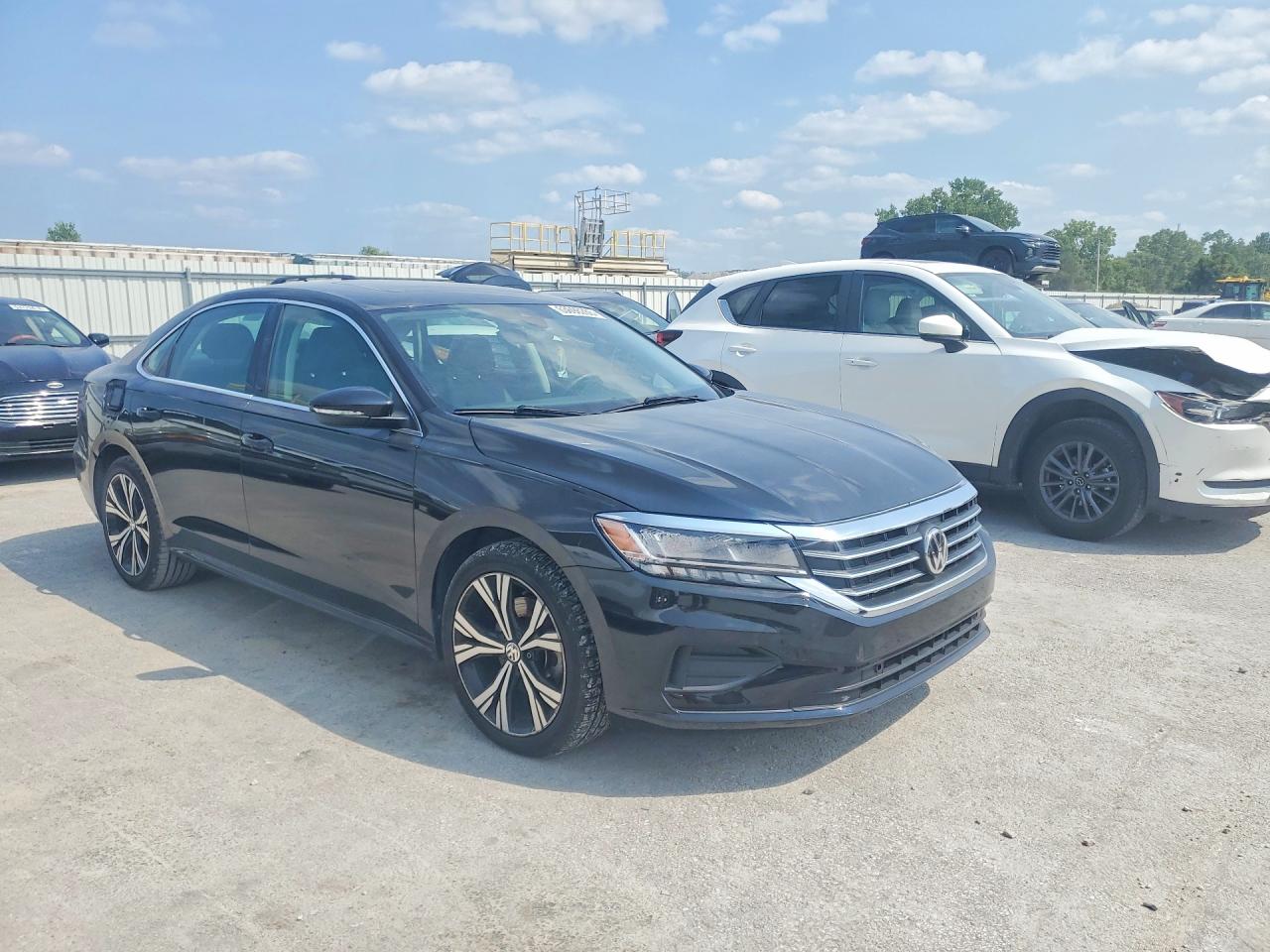 2021 VOLKSWAGEN PASSAT SE — снимка 4