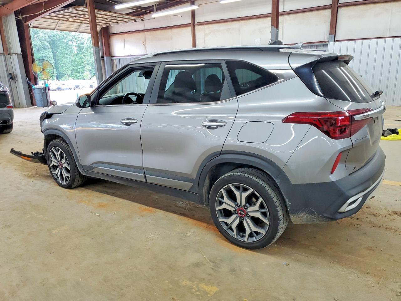 2021 KIA SELTOS SX — снимка 2