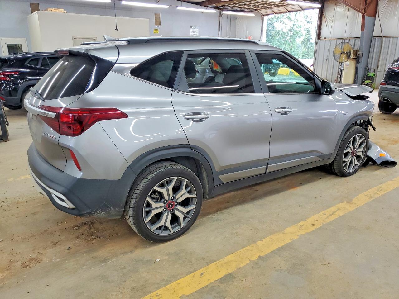 2021 KIA SELTOS SX — снимка 3