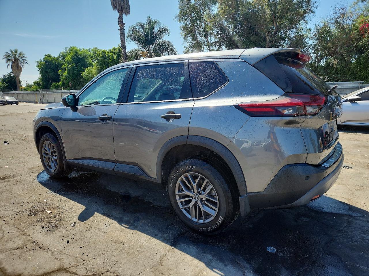2023 NISSAN ROGUE S — снимка 2