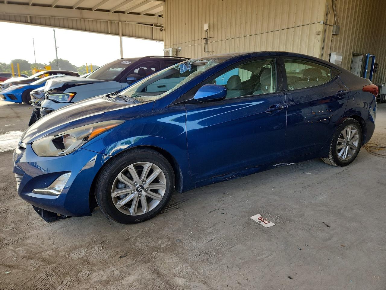 2015 HYUNDAI ELANTRA SE