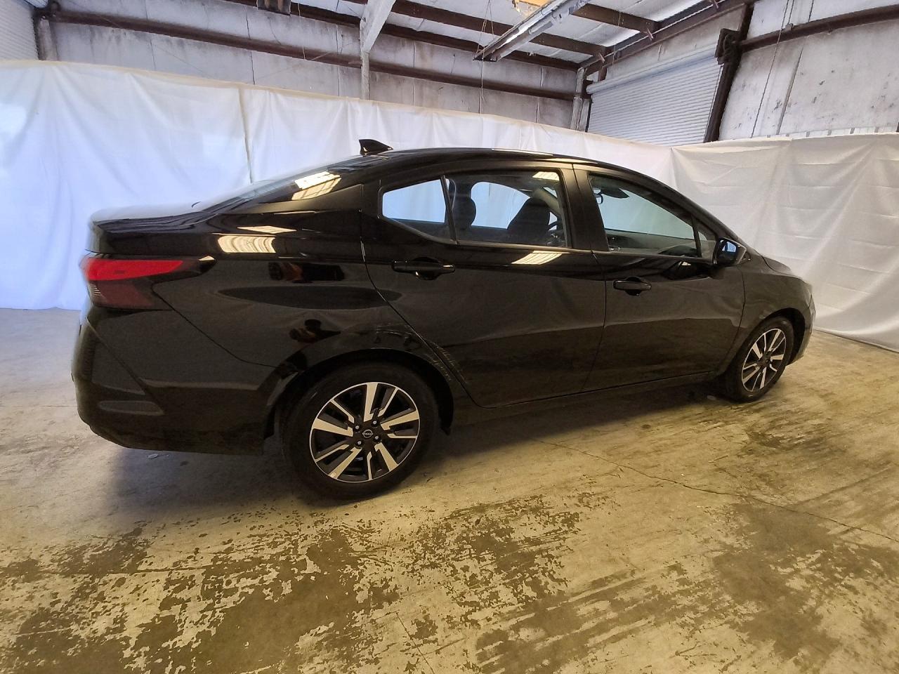 2025 NISSAN VERSA SV — снимка 3