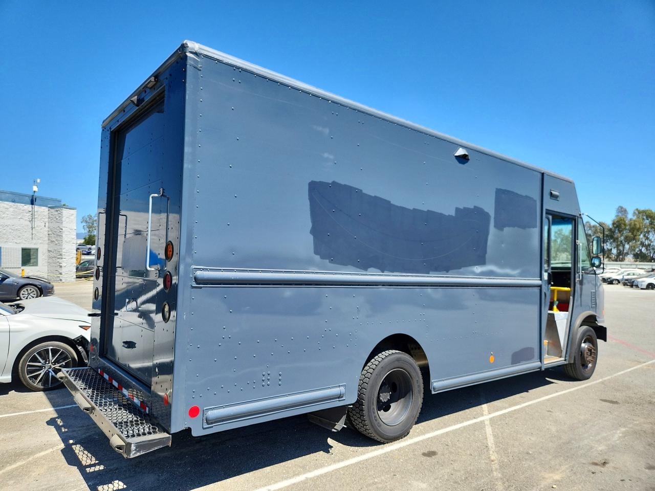2020 FORD F59 — photo 3