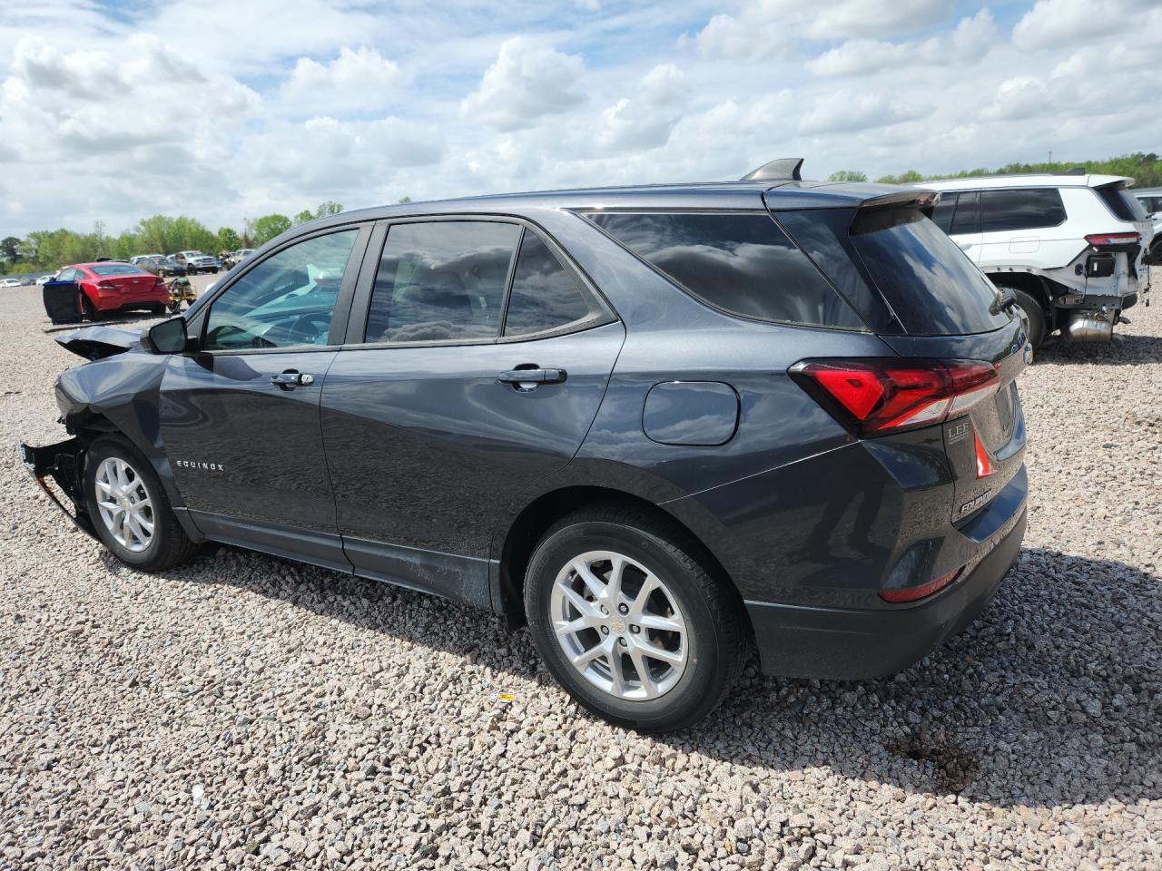 2022 CHEVROLET EQUINOX LS — снимка 2