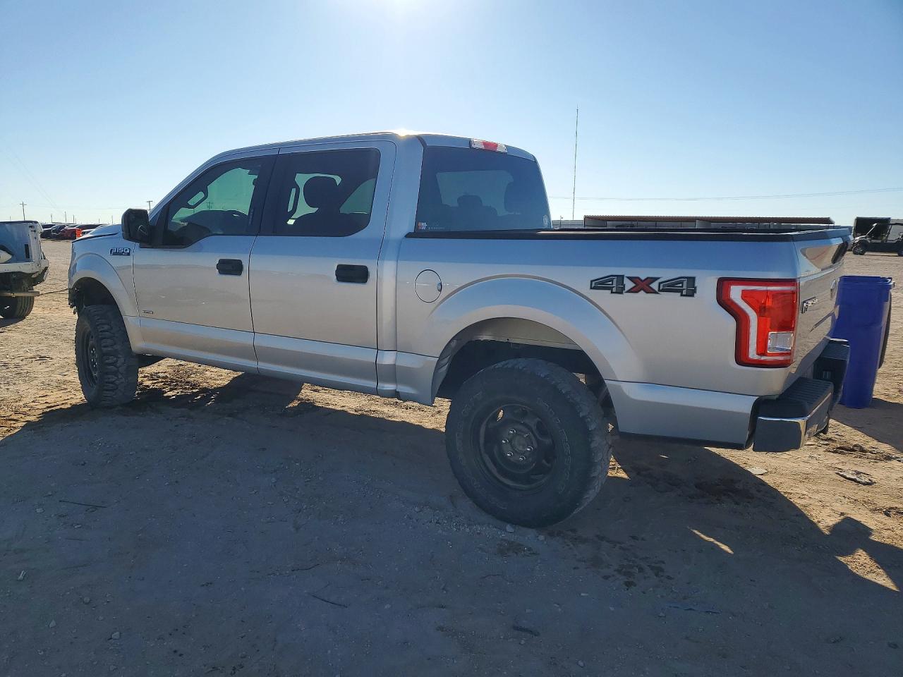 2017 FORD F150 SUPERCREW — снимка 2