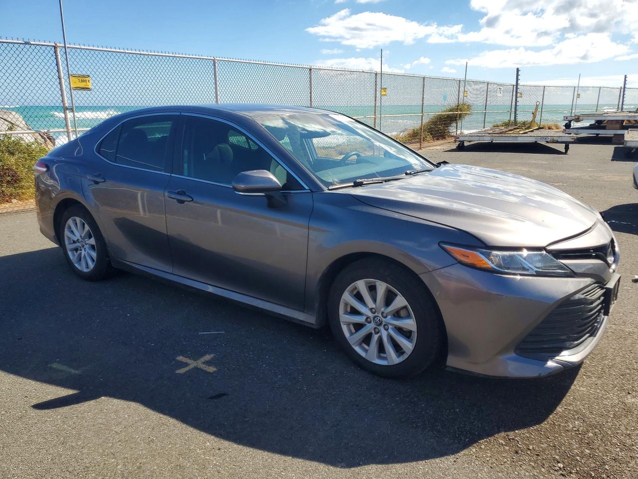 2020 TOYOTA CAMRY LE — снимка 4