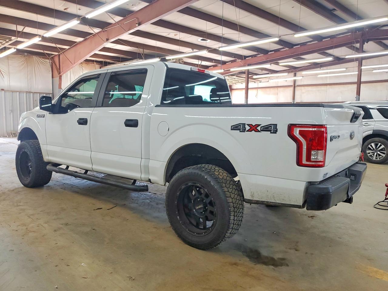 2015 FORD F150 SUPERCREW — снимка 2