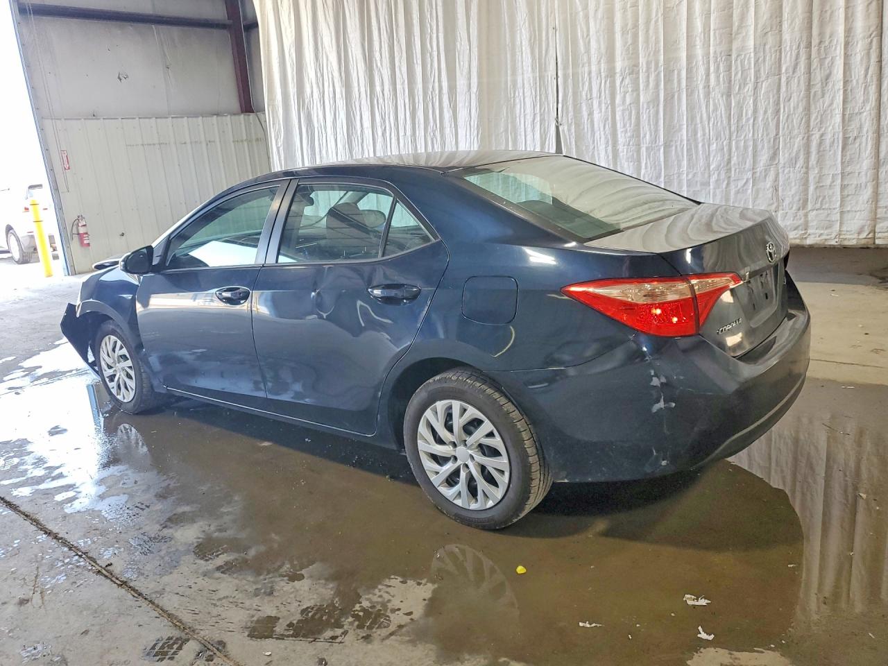 2018 TOYOTA COROLLA LE — снимка 2