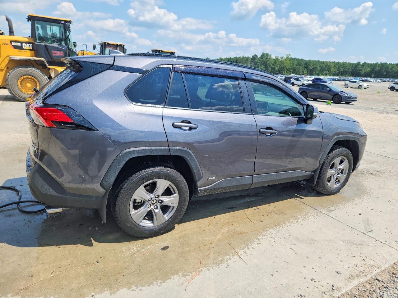 2024 TOYOTA RAV4 HYBRID XLE — снимка 3