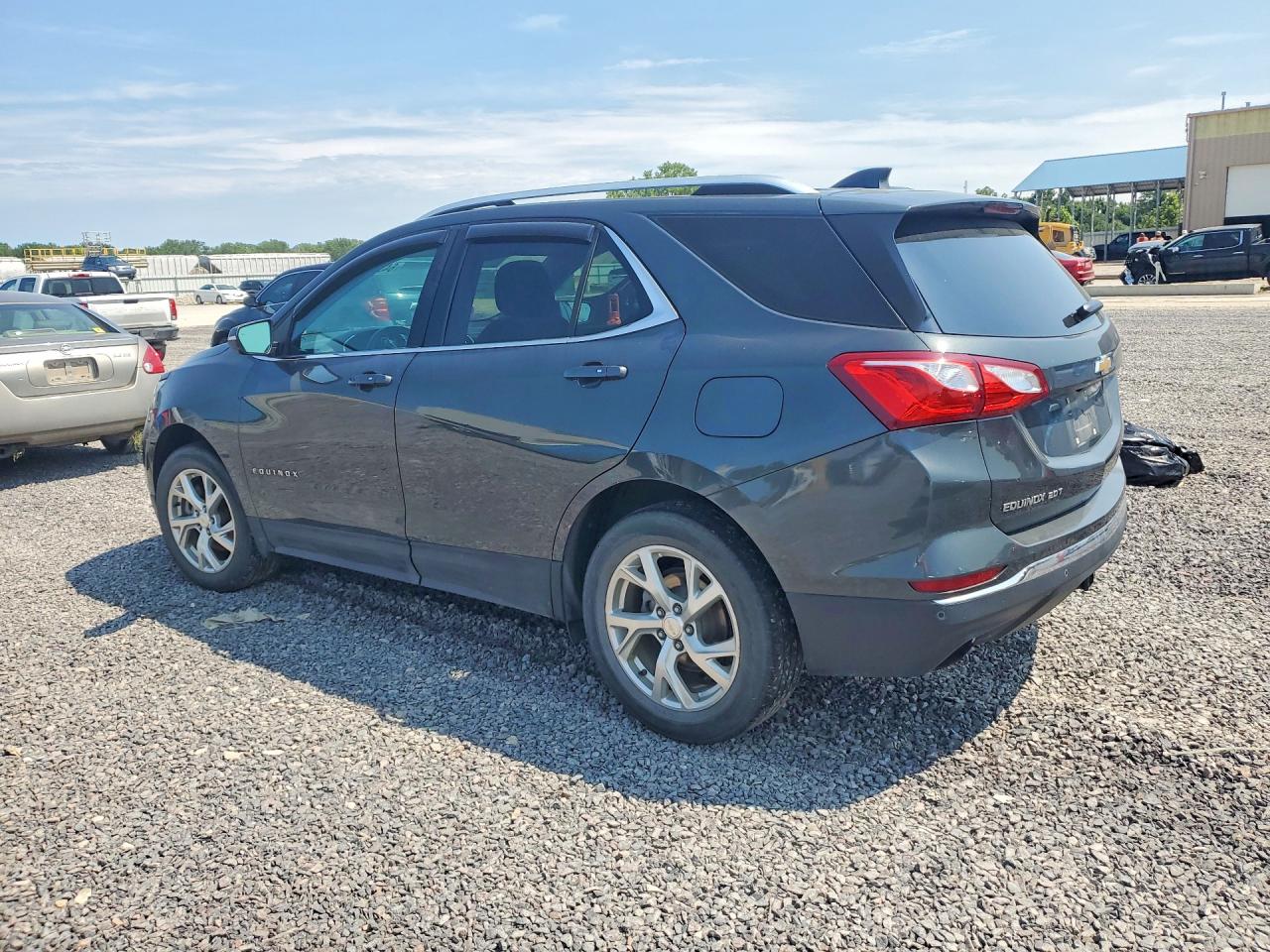 2018 CHEVROLET EQUINOX LT — снимка 2