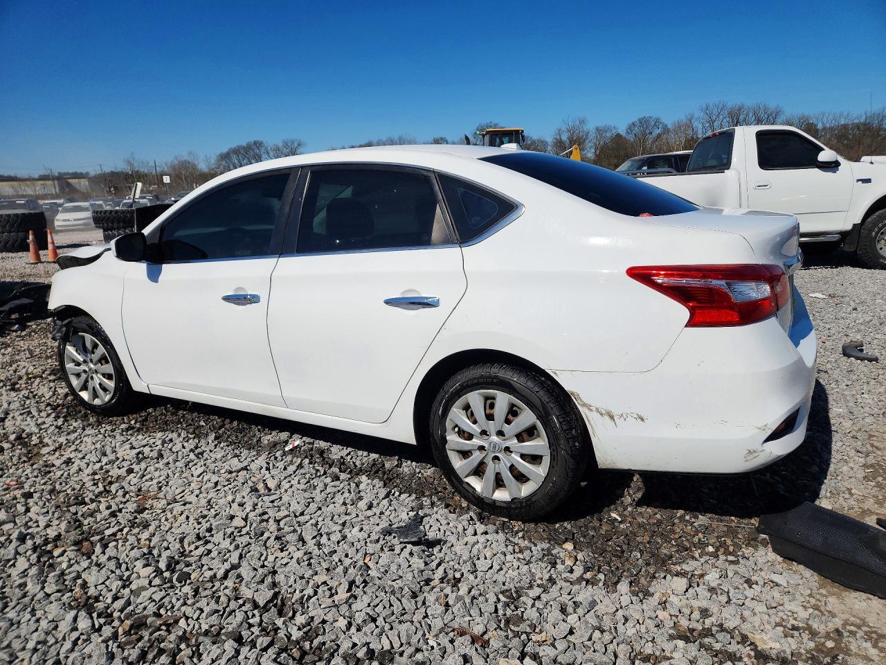2017 NISSAN SENTRA S — снимка 2