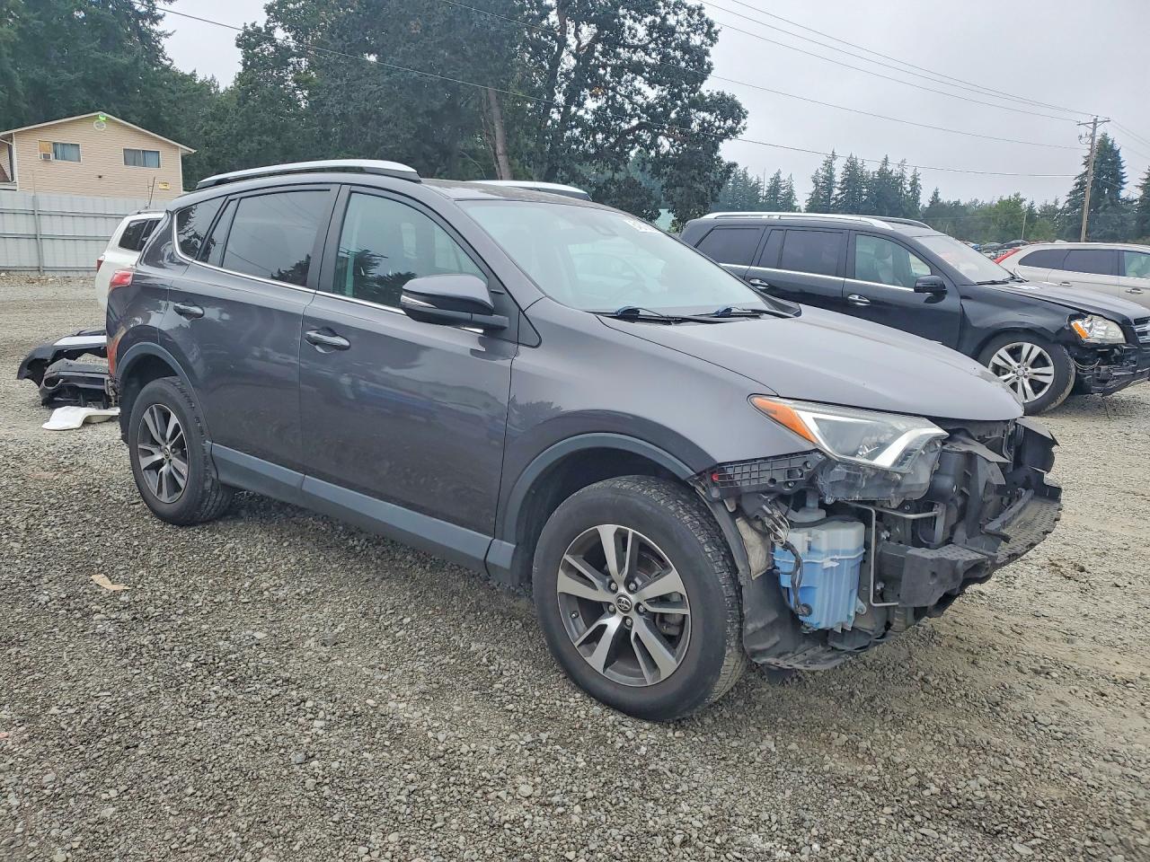 2016 TOYOTA RAV4 XLE — снимка 4