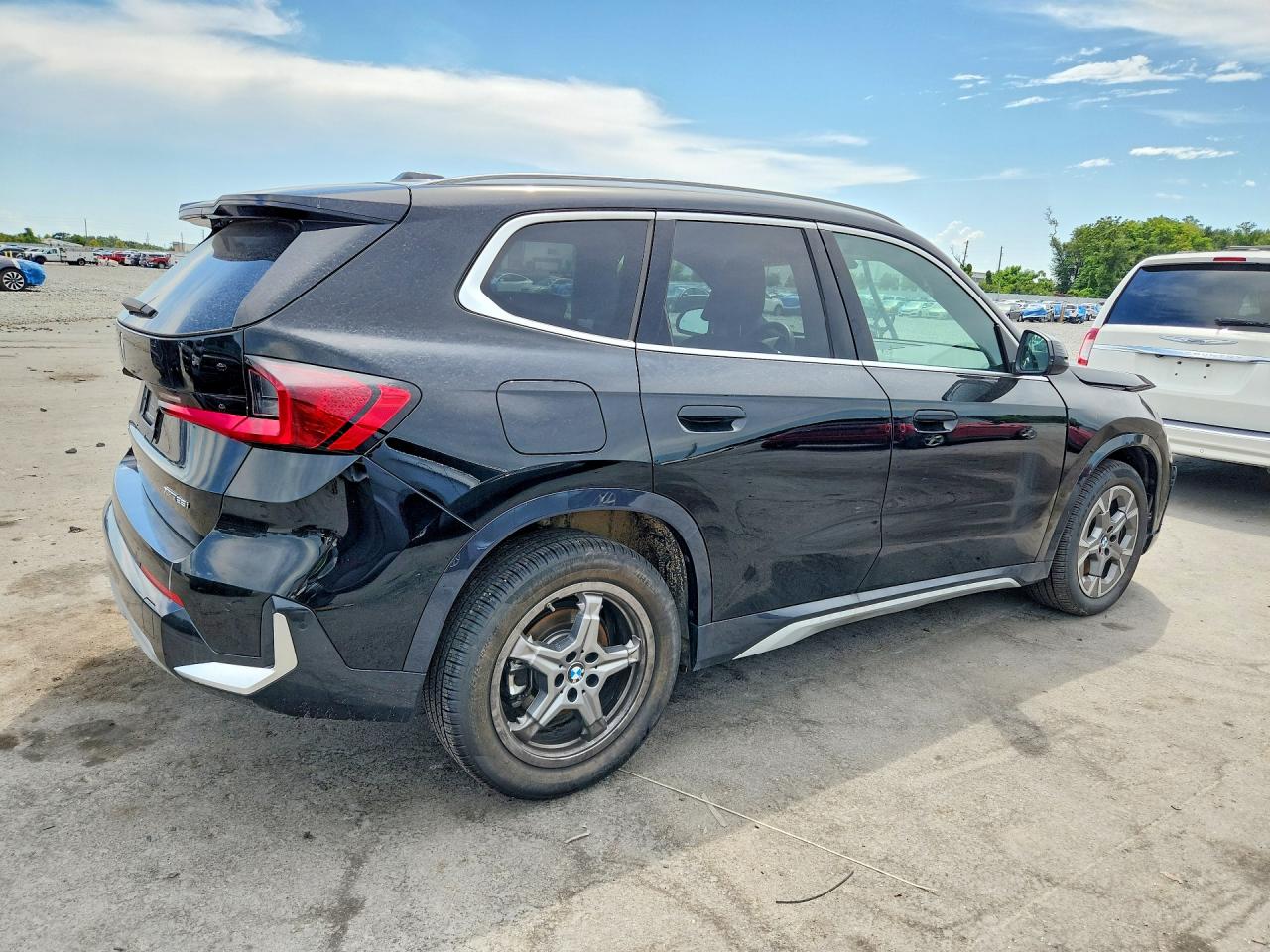 2025 BMW X1 XDRIVE28I — снимка 3