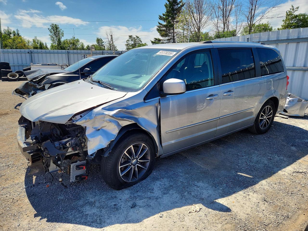 2017 DODGE GRAND CARAVAN SE