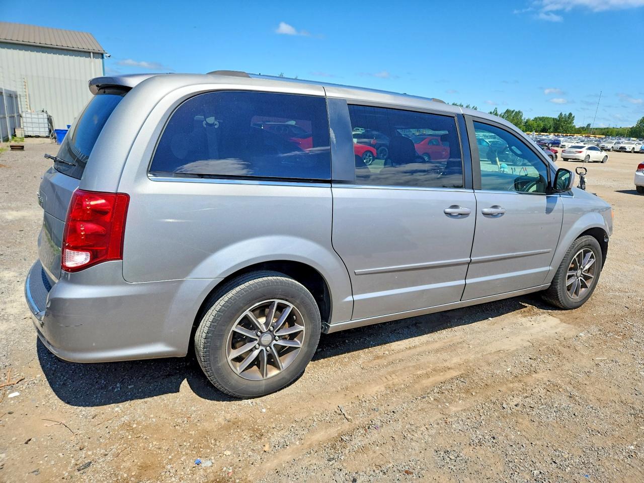2017 DODGE GRAND CARAVAN SE — снимка 3