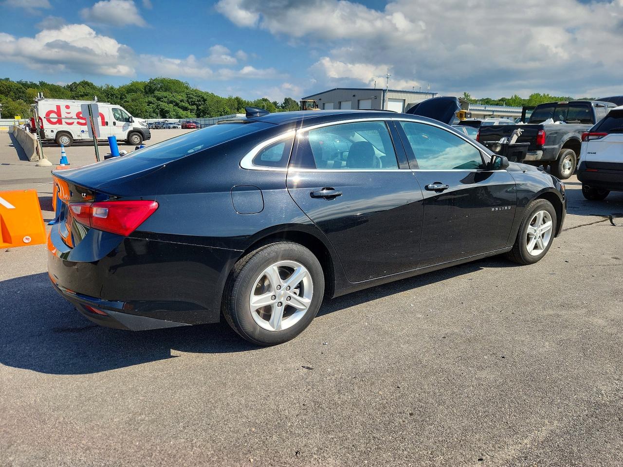 2023 CHEVROLET MALIBU LT — снимка 3