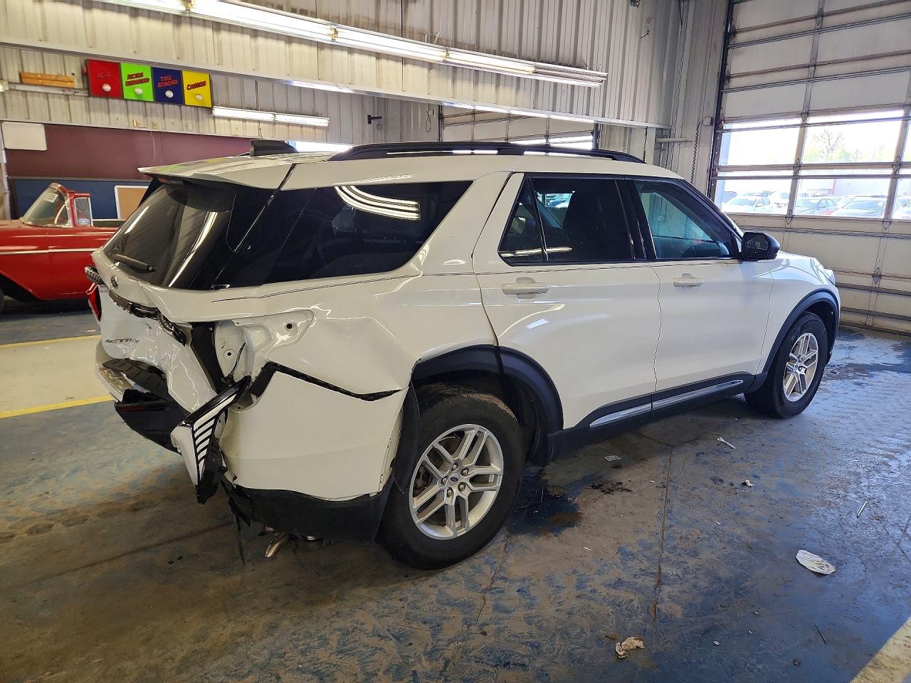 2025 FORD EXPLORER ACTIVE — снимка 3