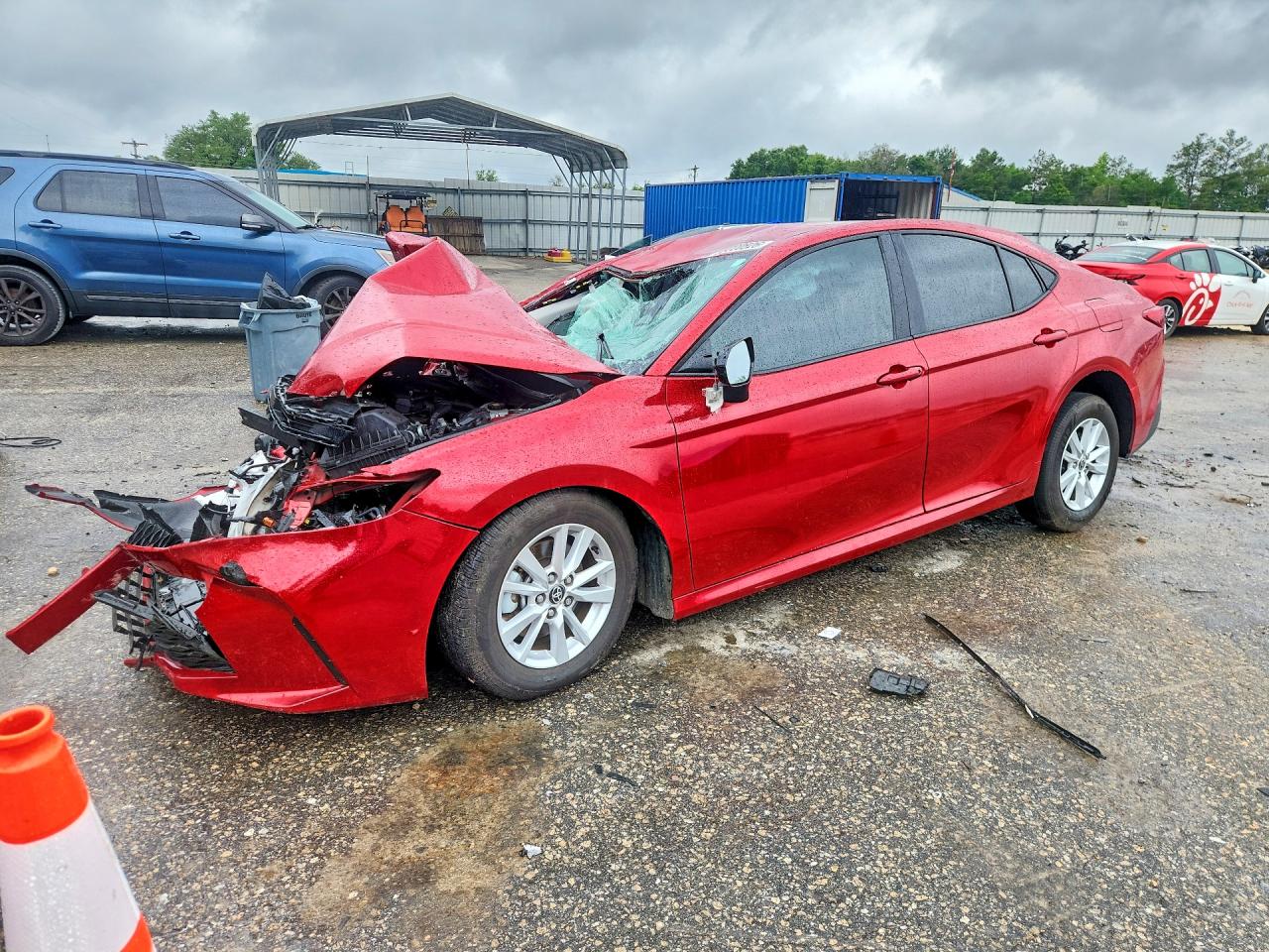 2025 TOYOTA CAMRY LE