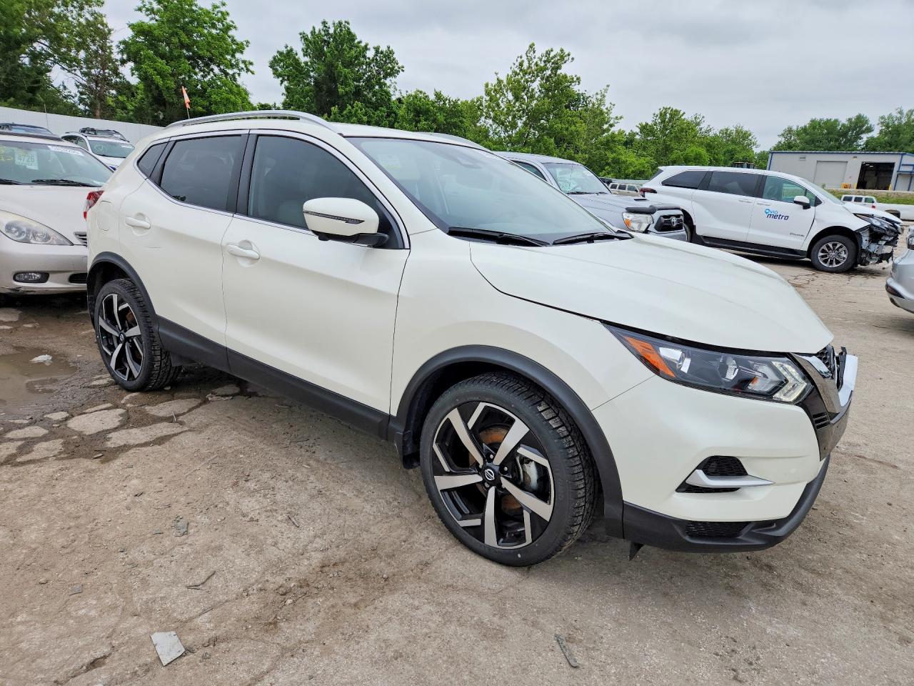 2022 NISSAN ROGUE SPORT SL — снимка 4