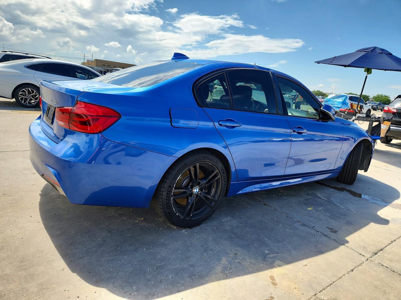 2017 BMW 330 I — снимка 3