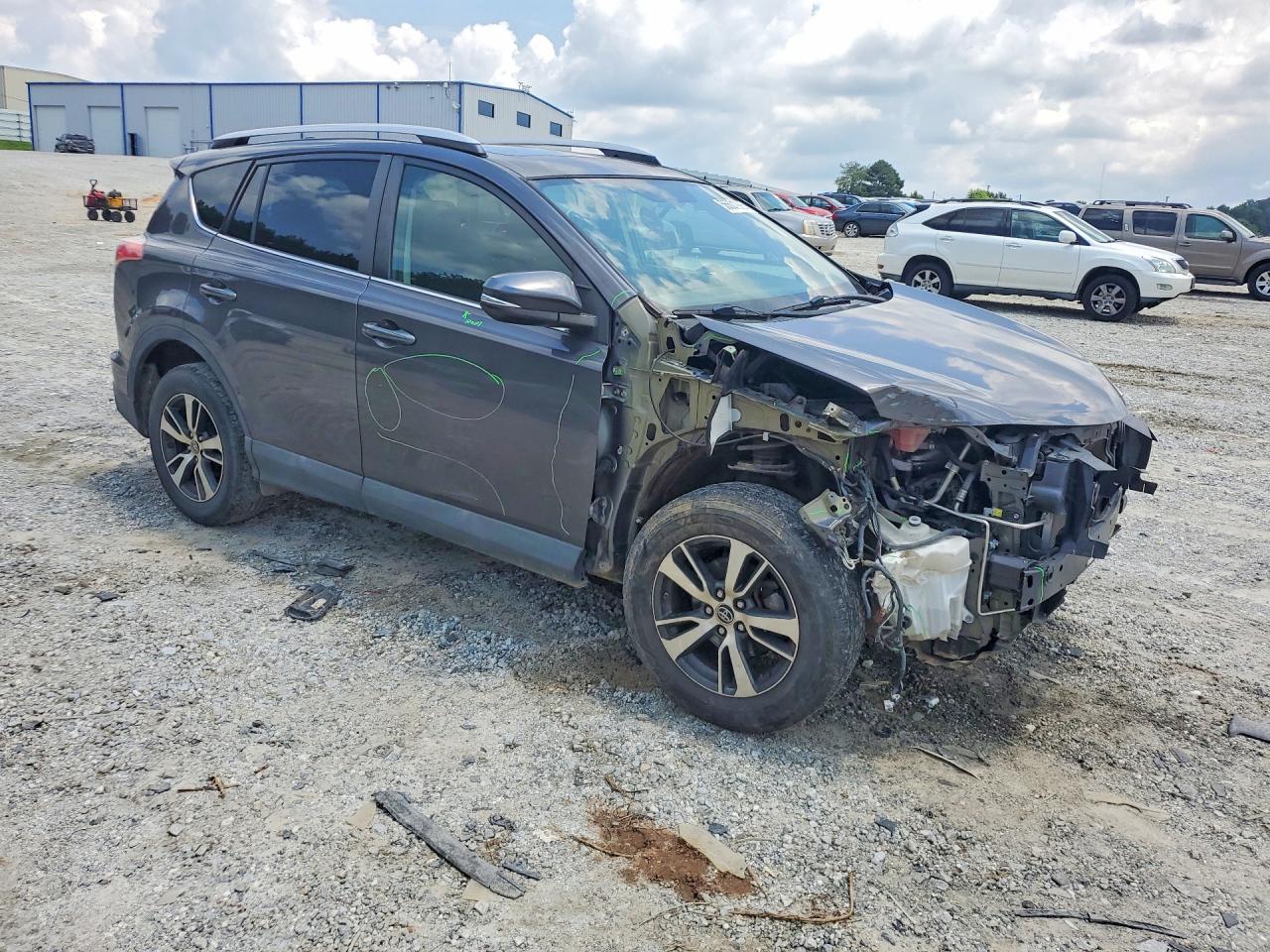 2016 TOYOTA RAV4 XLE — снимка 4