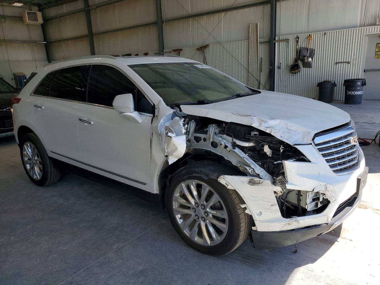 2017 CADILLAC XT5 PLATINUM — снимка 4