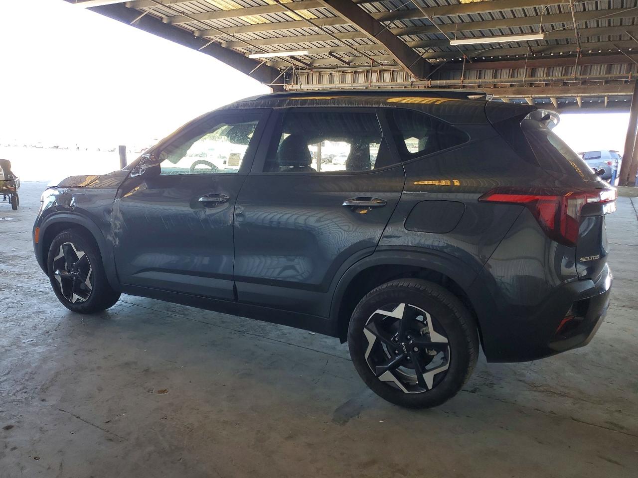 2025 KIA SELTOS S — снимка 2