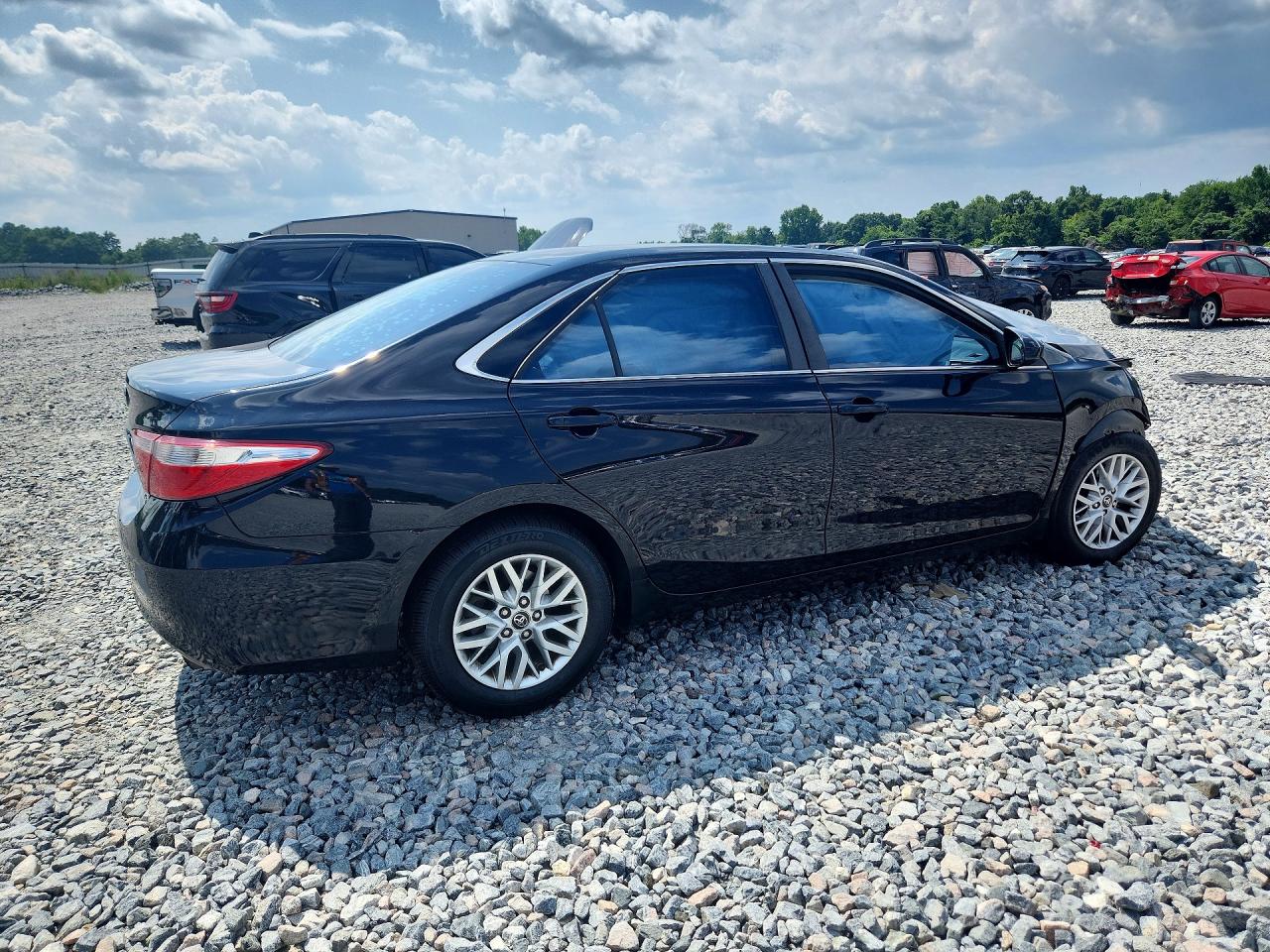 2017 TOYOTA CAMRY LE — снимка 3