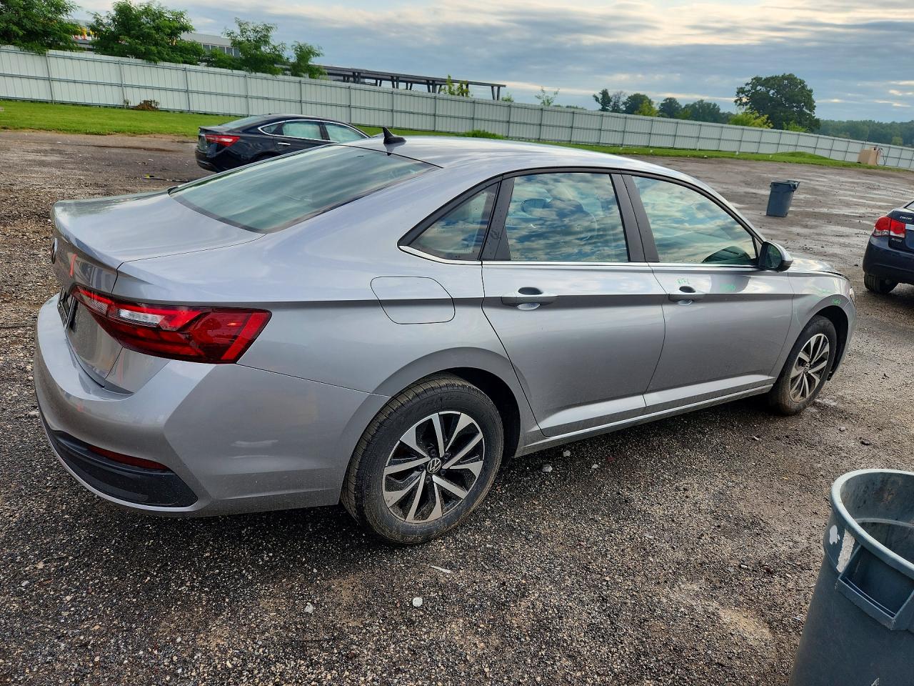 2022 VOLKSWAGEN JETTA S — снимка 3