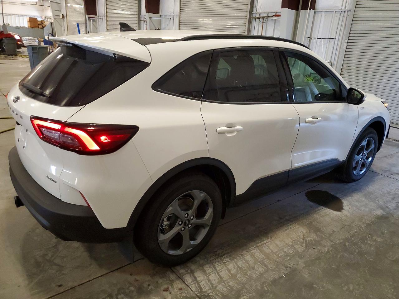 2026 FORD ESCAPE ST LINE SELECT — снимка 3