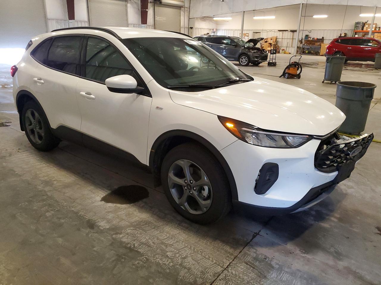 2026 FORD ESCAPE ST LINE SELECT — снимка 4