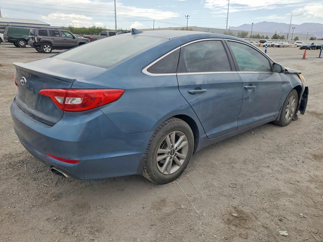2015 HYUNDAI SONATA SE — снимка 3