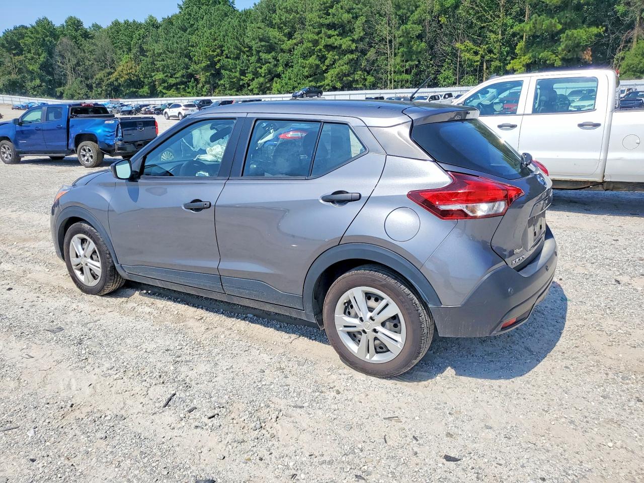 2020 NISSAN KICKS S — снимка 2