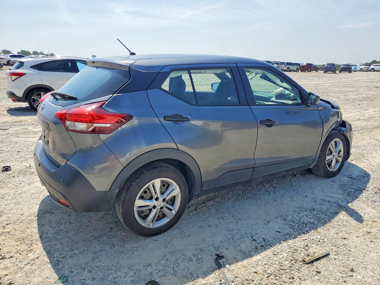 2020 NISSAN KICKS S — снимка 3