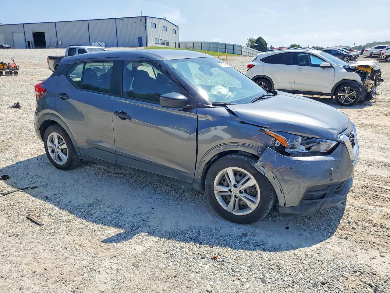 2020 NISSAN KICKS S — снимка 4