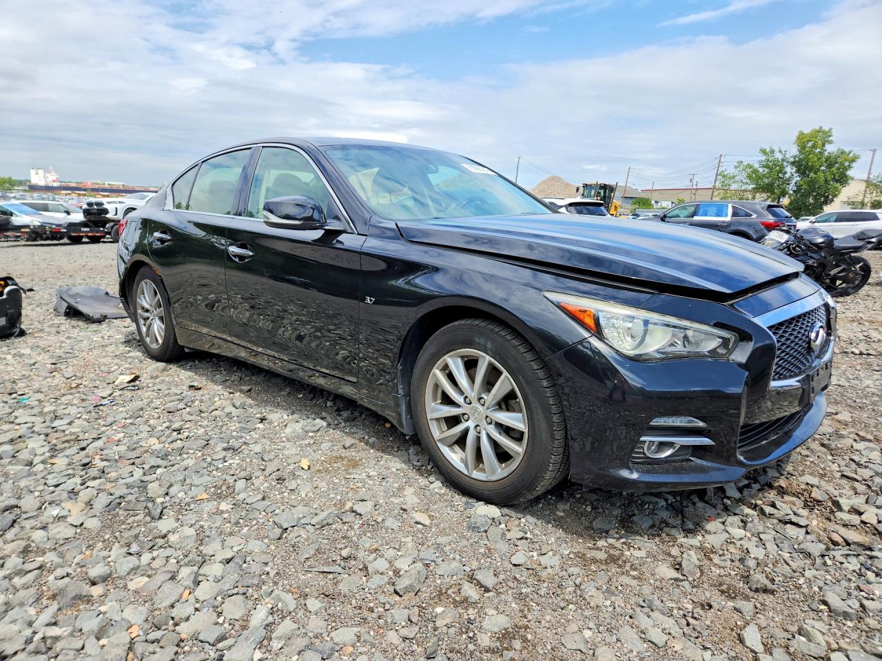 2015 INFINITI Q50 BASE — снимка 4