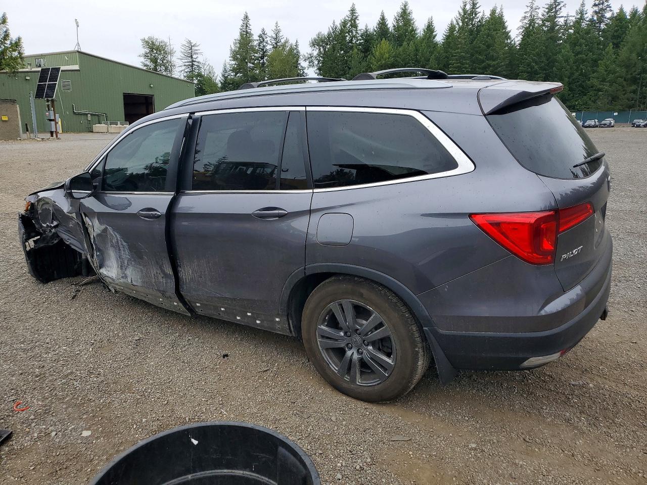 2017 HONDA PILOT EXL — снимка 2