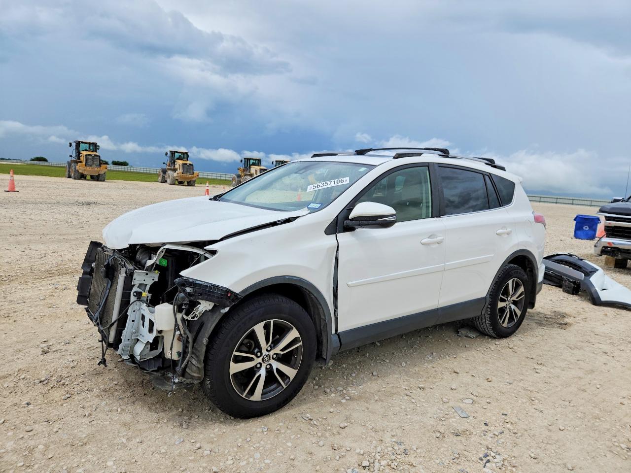 2017 TOYOTA RAV4 XLE