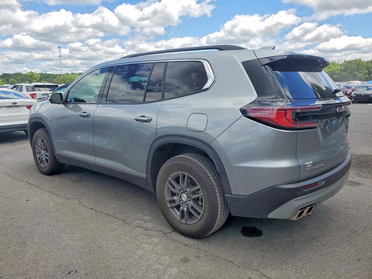 2025 GMC ACADIA ELEVATION — снимка 2